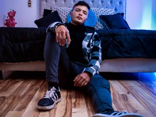 Camshow nude livesex JamesAlessandro
