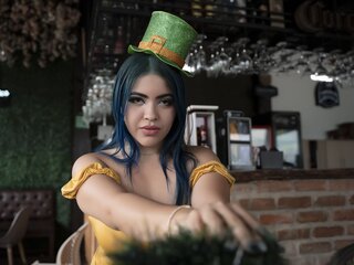 Shows private xxx LarissaDrew