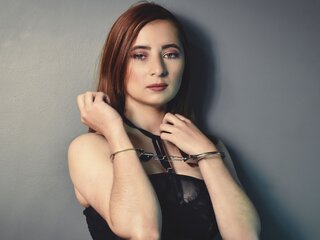 Adult naked camshow LizzieAllen